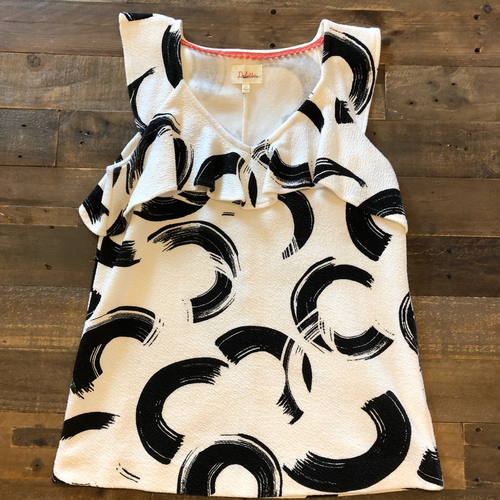 Anthropologie Deletta geometric print ruffled top